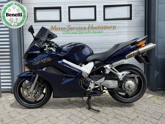 honda - vfr-800-fi-vtec