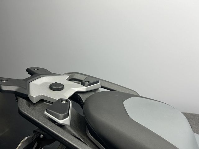 bmw - r-1300-gs