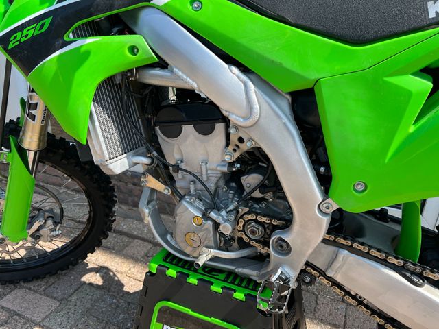 kawasaki - kx-250-f