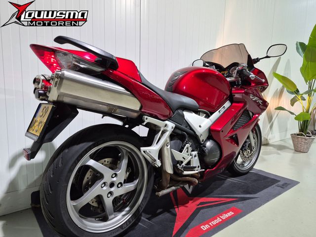 honda - vfr-800-fi-vtec