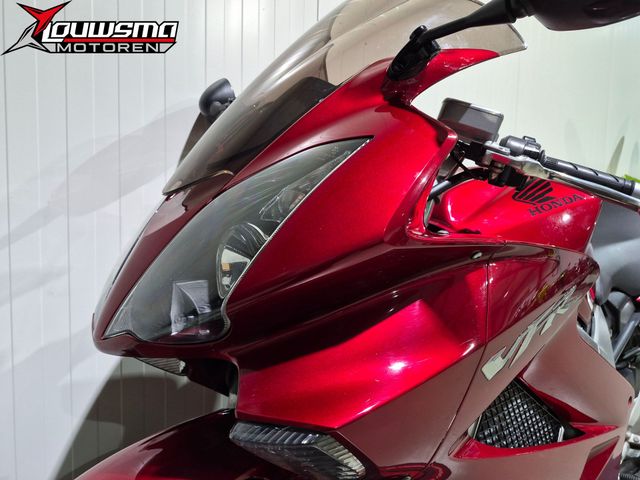 honda - vfr-800-fi-vtec