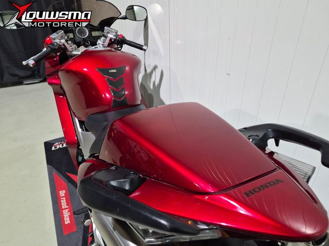 honda - vfr-800-fi-vtec