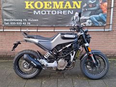 HUSQVARNA SVARTPILEN 125