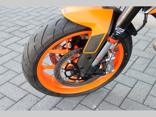 ktm - 890-duke-gp