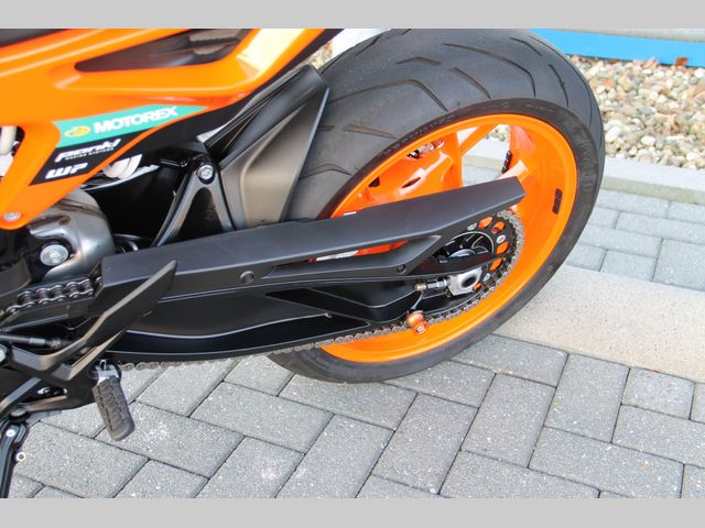 ktm - 890-duke-gp