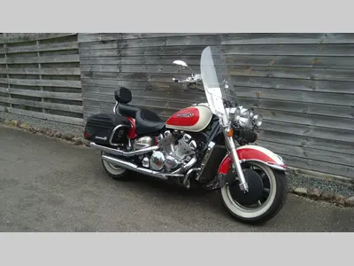 YAMAHA XVZ 1300 ROYAL STAR – foto 2