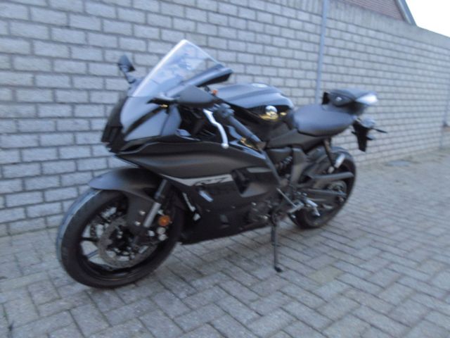 yamaha - yzf-r7
