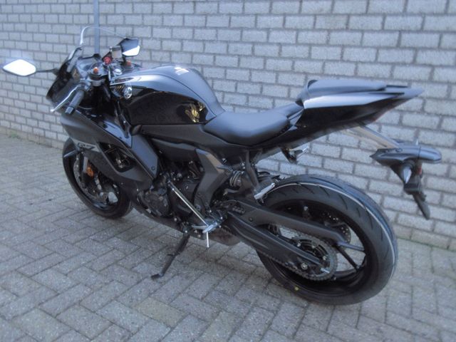 yamaha - yzf-r7