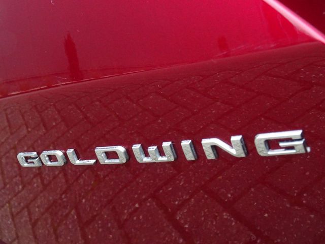 honda - gl-1800-goldwing