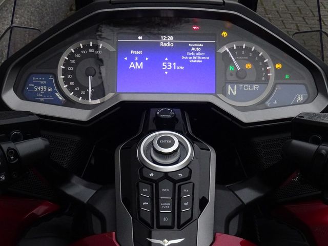 honda - gl-1800-goldwing