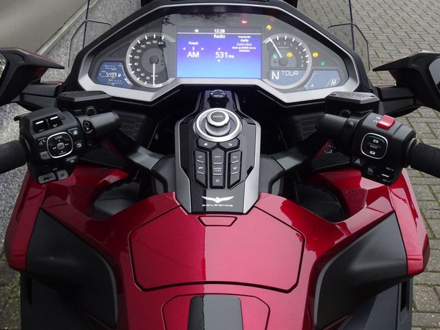 honda - gl-1800-goldwing