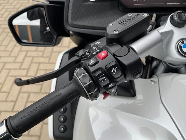 bmw - r-1250-rt