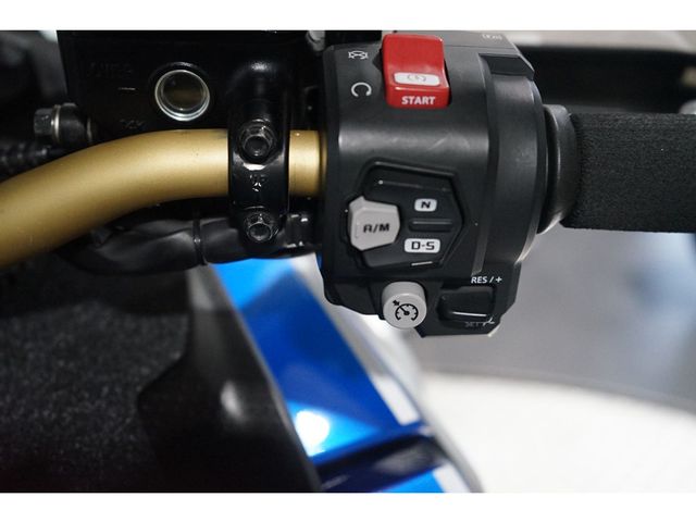 honda - crf-1100-l-africa-twin-dct