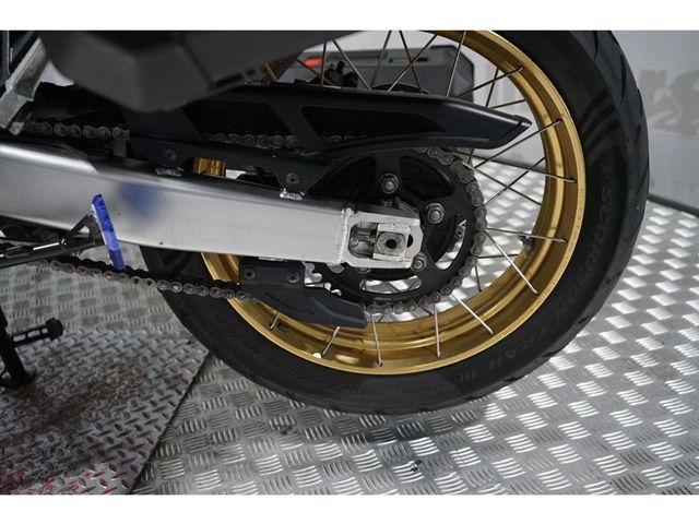 honda - crf-1100-l-africa-twin-dct