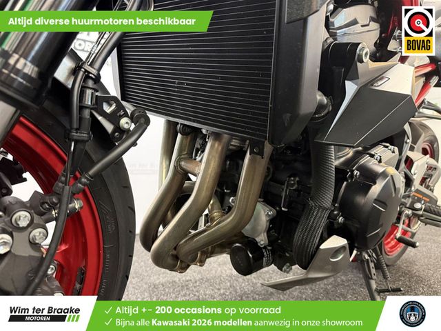kawasaki - z900-performance