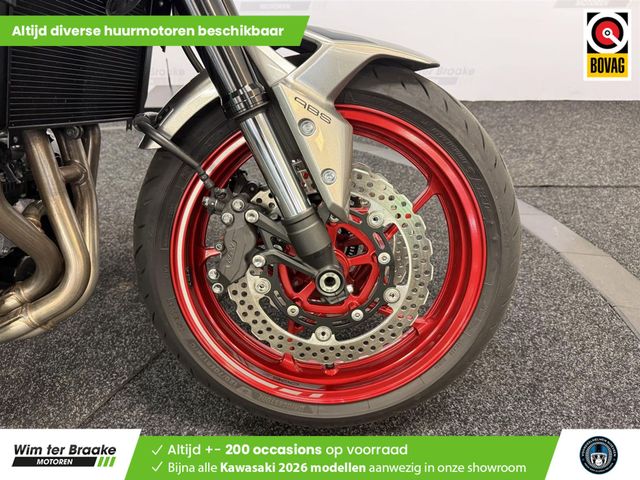 kawasaki - z900-performance