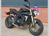 TRIUMPH SPEED TRIPLE