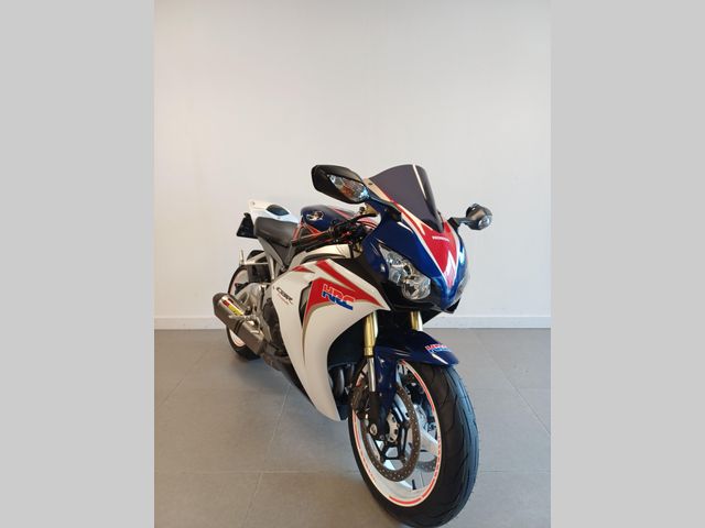 honda - cbr-1000-rr-fireblade
