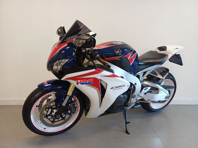 honda - cbr-1000-rr-fireblade