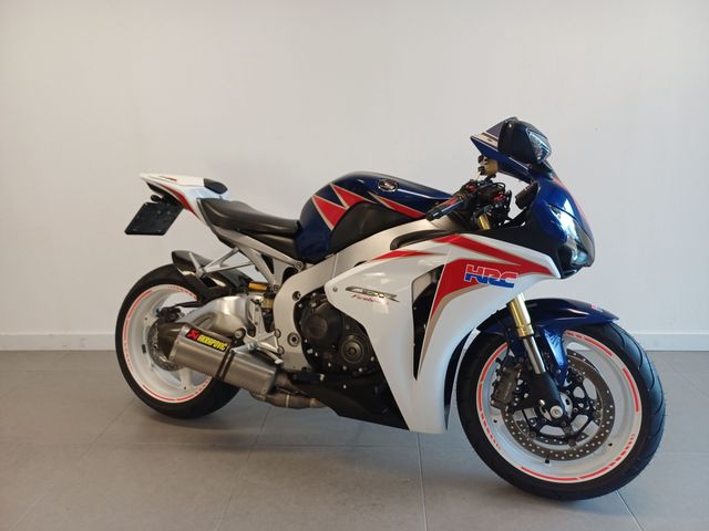 honda - cbr-1000-rr-fireblade