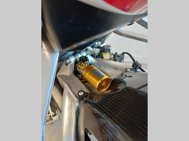 honda - cbr-1000-rr-fireblade