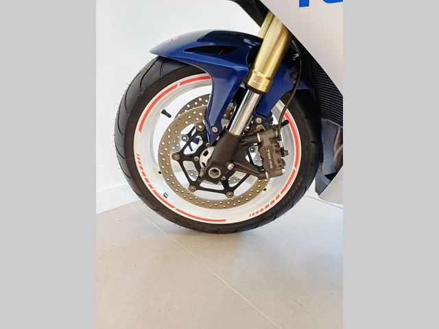 honda - cbr-1000-rr-fireblade
