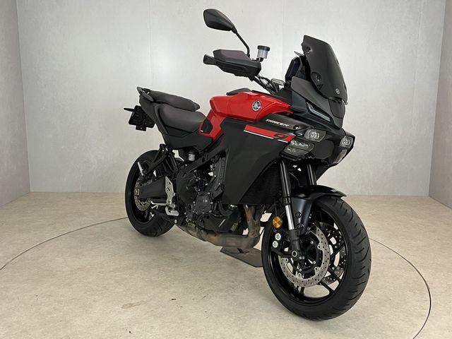 yamaha - tracer-9