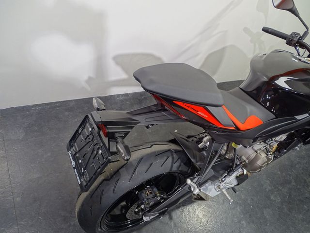 aprilia - tuono-660-factory
