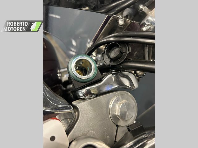 yamaha - xvs-950-a-midnight-star