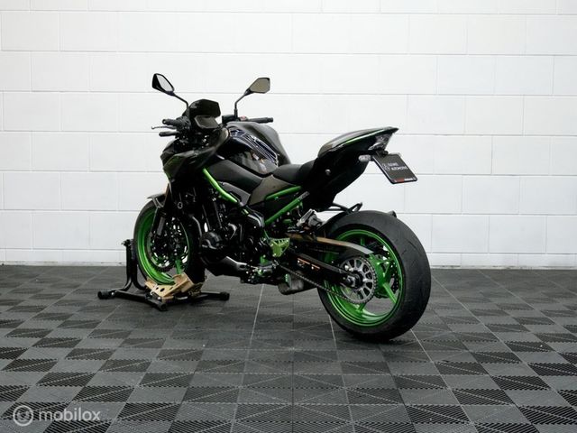 kawasaki - z900-performance