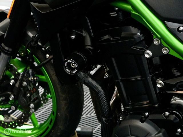 kawasaki - z900-performance