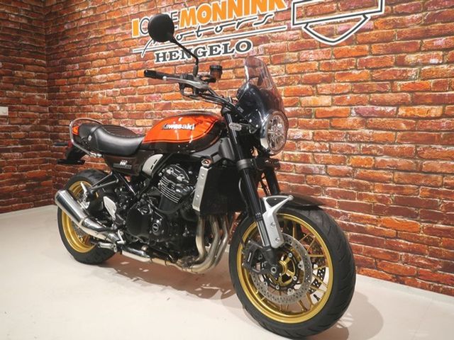 kawasaki - z900