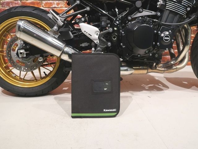 kawasaki - z900