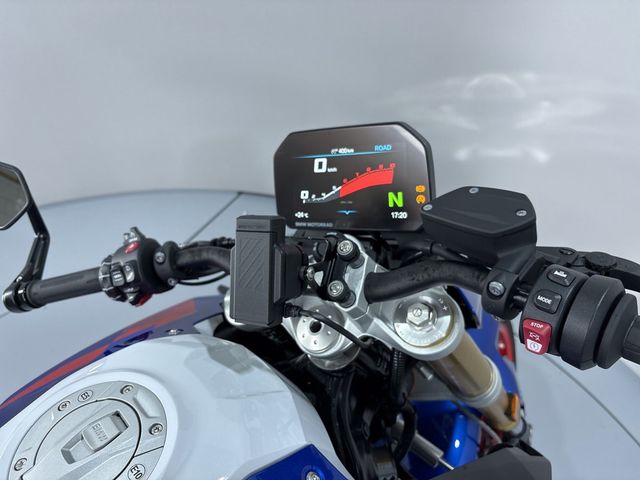 bmw - f-900-r