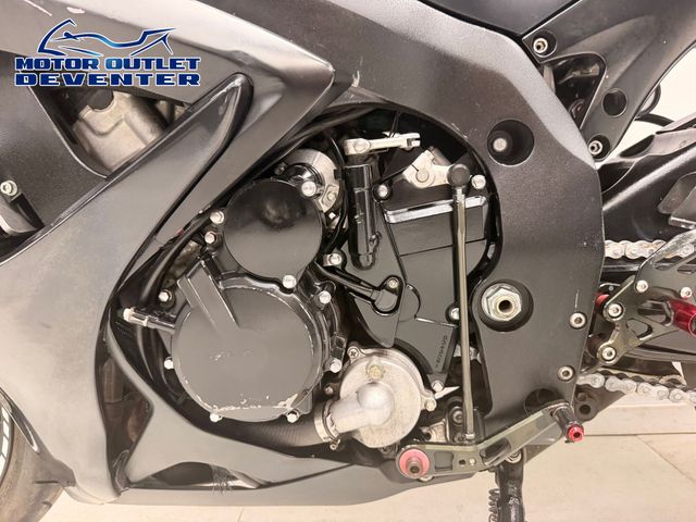 suzuki - gsx-r-600