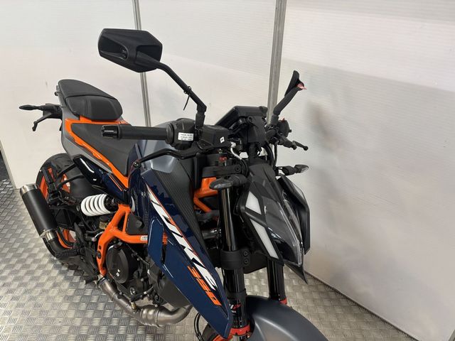 ktm - 390-duke-abs