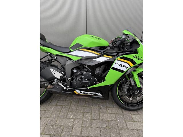 kawasaki - ninja-zx-6r