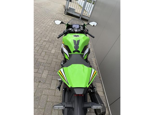 kawasaki - ninja-zx-6r