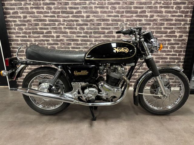 norton - commando-850