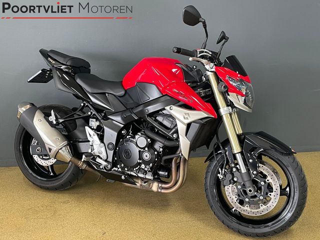 suzuki - gsr-750