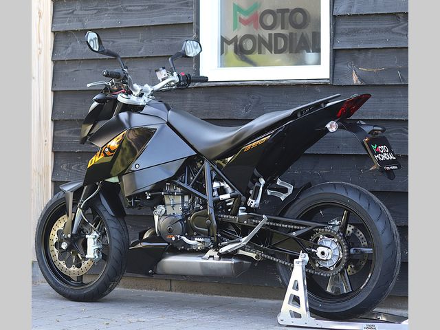 ktm - 690-duke
