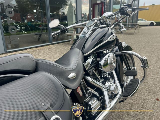 harley-davidson - springer-classic-flstsci-softail