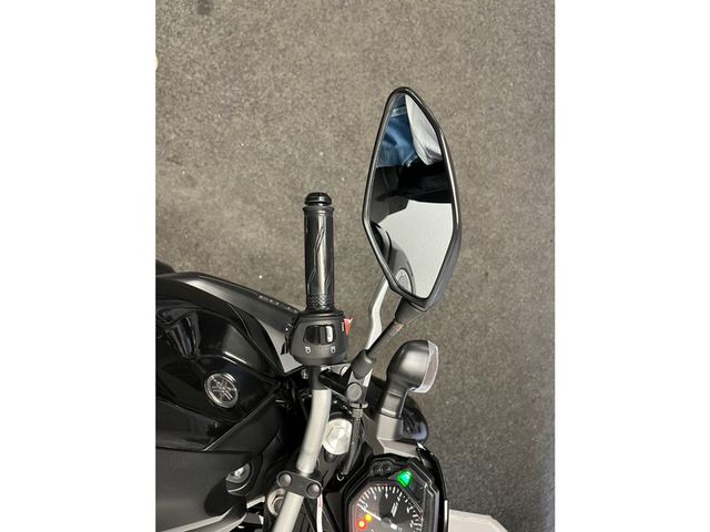 yamaha - mt-03