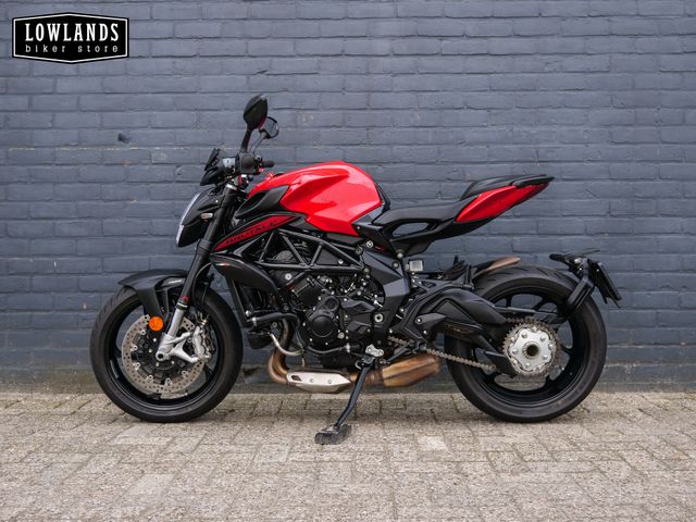 mv-agusta - brutale-800-rosso