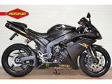 YAMAHA YZF R1