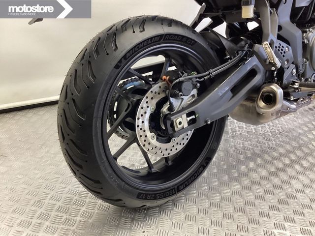 yamaha - tracer-7