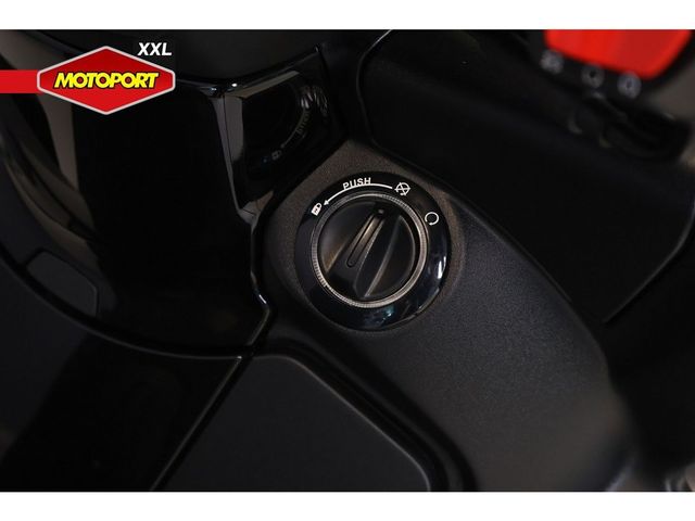 peugeot - metropolis-400