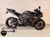 YAMAHA YZF R1