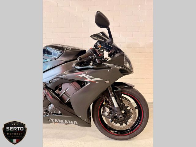 yamaha - yzf-r1