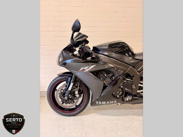 yamaha - yzf-r1